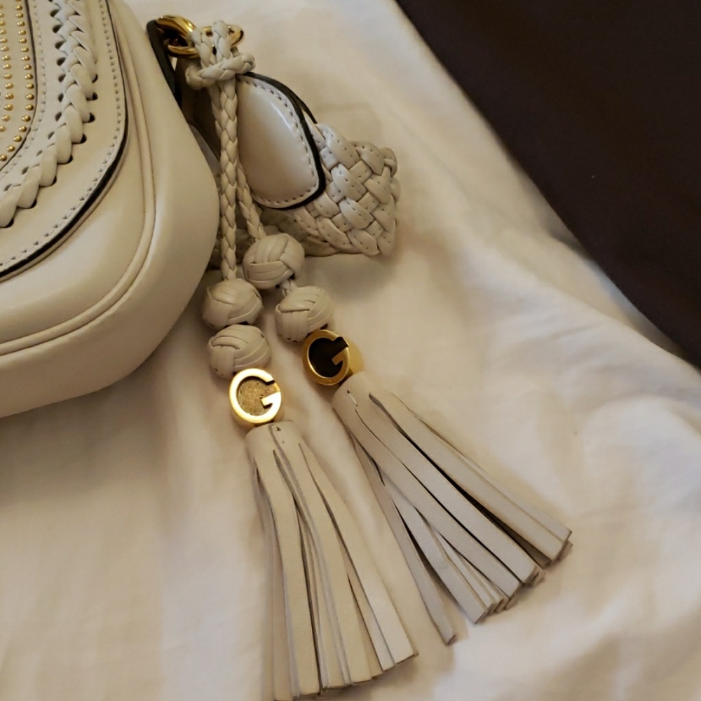 Cream colored Gucci Bag - Picture 8 of 9